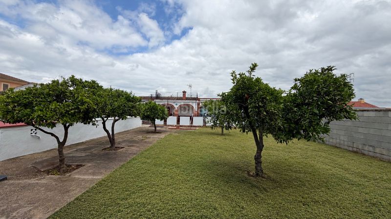 Foto d2164344-61a2-450e-b7a3-5c416eae205e. Masia amb xemeneia calefacció aparcament piscina a Córdoba