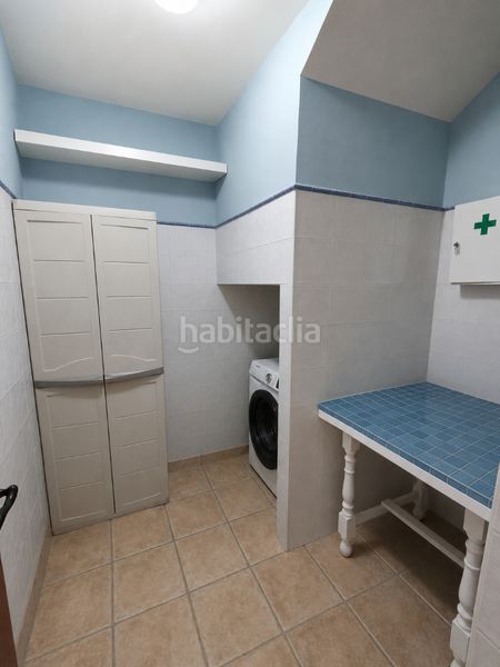 Foto bfca5ab4-68e1-47dd-b3e0-035e2f255aee. Casa adossada amb aparcament piscina a Carlota (La)
