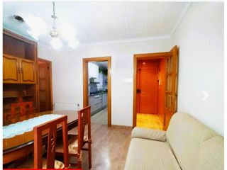 Pis a Can Palet. Joyita junto a vallparadís! piso con balcon reformado entrega in