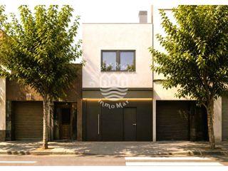 Casa  Carretera martorell. Casa obra nueva cerca rambla terrassa
