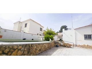Casa a Avenida Llum