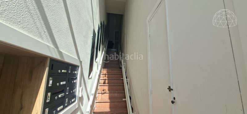 Foto 0a7c3b74-4a1e-42fb-ada2-feeee70315ae. Àtic a Barrio del Nervión Sevilla