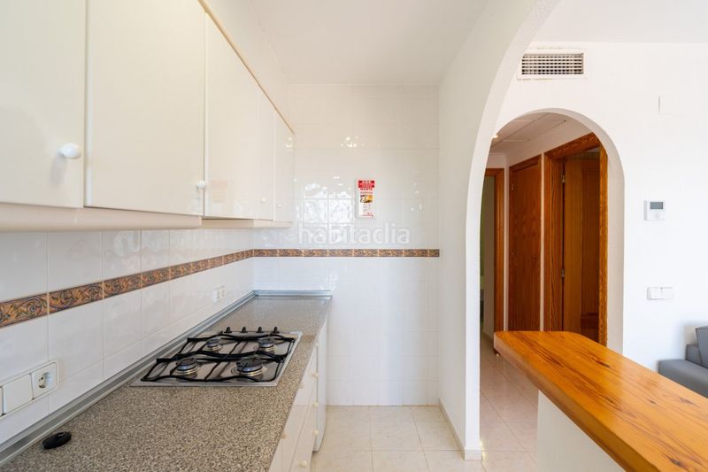 Foto a15d7475-9e69-40f3-aa0a-1af4722bf1bb. Casa amb aparcament piscina a Cometa Calp