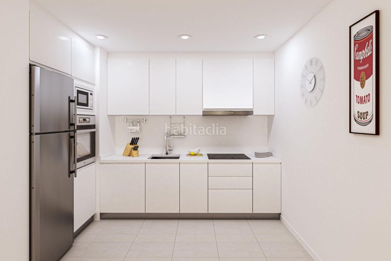 Foto 237b1e1b-13bd-4f77-acc5-a5c7e034f385. Apartament amb aparcament piscina terrassa a Los Castillejos - La Trinidad Málaga
