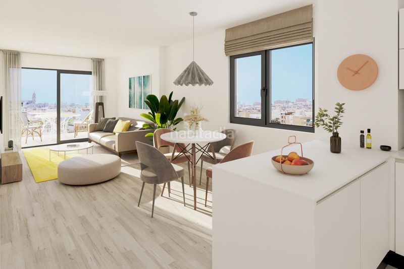 Foto c2613554-735c-4a0d-acbd-63103703e791. Apartament amb aparcament piscina terrassa a Los Castillejos - La Trinidad Málaga