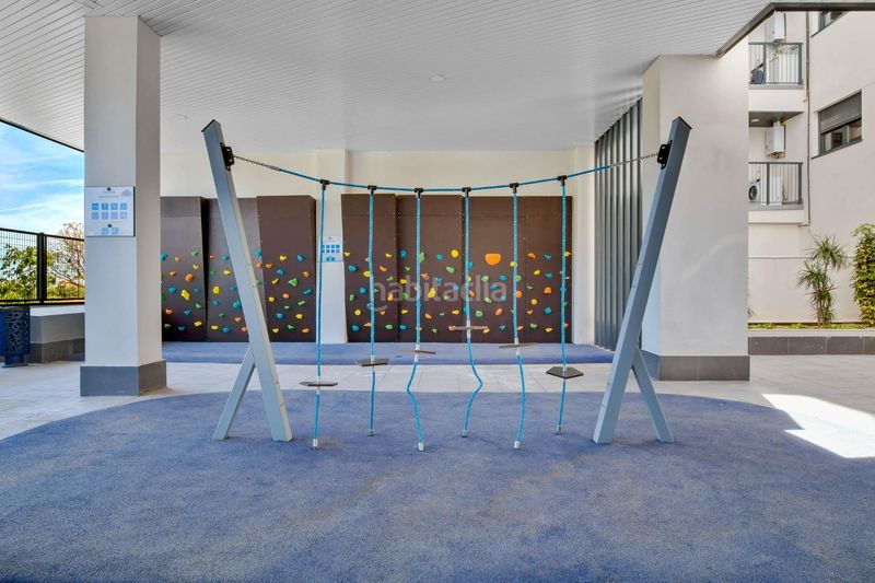 Foto a1f7bb2e-dad3-4b2a-b944-1b3b0e977e6a. Apartament amb aparcament piscina a Los Ríos Mijas
