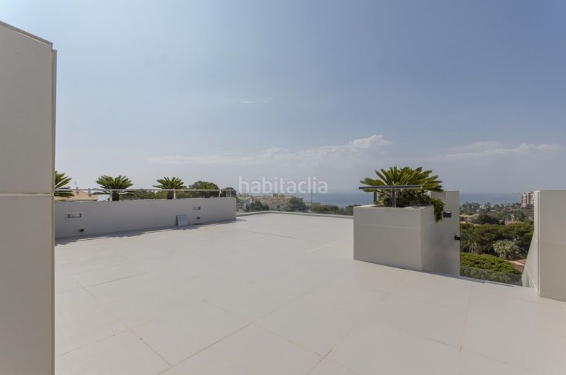 Foto 44ba3a30-9d9a-47d2-b471-66779f332aef. Xalet amb aparcament piscina a Campoamor Orihuela