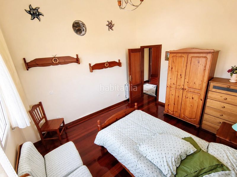 Foto 336c3002-8ffa-4098-80b1-864f417598fb. Chalet  independiente con 306m2 de jardin. en Argoños