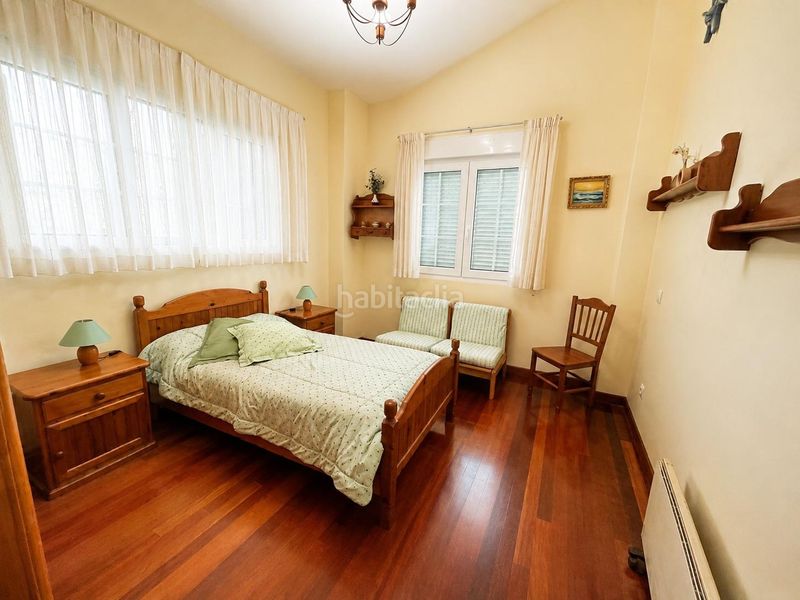 Foto 9deb4dc8-e003-4d2a-ab05-1a50d2d83f8c. Chalet  independiente con 306m2 de jardin. en Argoños