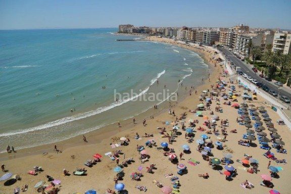 Foto b607d1fb-eb51-4530-bfec-1eaebe32c633. Xalet amb aparcament piscina a Miramar - Torre del Moro Torrevieja