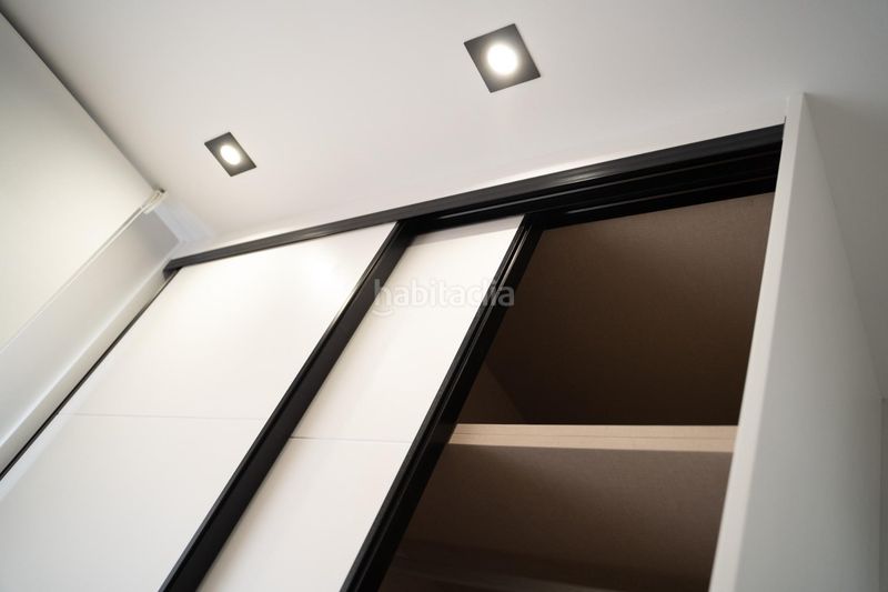 Foto cdb6dd09-80a6-46d5-b7a0-389a8d790136. Casa adossada amb aparcament piscina a Los Almendros Orihuela