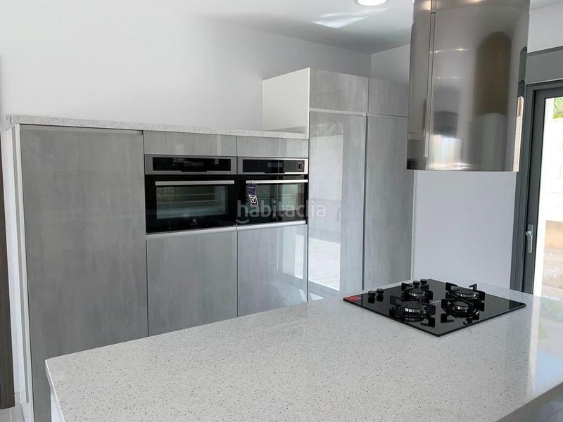 Foto dd2f6a07-61ae-4305-ad96-a359ccef284c. Xalet amb piscina a Pinoso