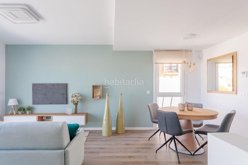 Foto 55f439cf-0f92-4e5f-a1d7-b22aaadceb9b. Chalet avec parking piscine dans balcón de Finestrat-terra marina Finestrat