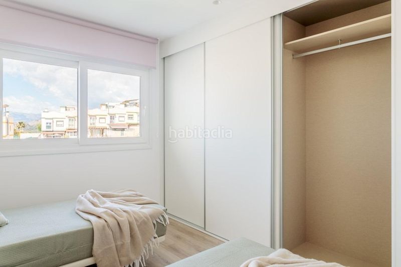 Foto a0af5a31-9526-4d52-ac74-0a2b3e9359da. Chalet avec parking piscine dans balcón de Finestrat-terra marina Finestrat