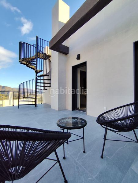 Foto f7780cce-cdfe-4161-9669-bf4c4b714cb0. Casa aparellada amb aparcament piscina a balcón de ponoig - Polop paradis - Polop hills Polop