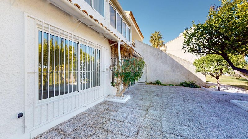 Foto 4ca3ce3c-6d92-4a5f-ab34-a847a6879dac. Casa a Villamartín-Las Filipinas Orihuela