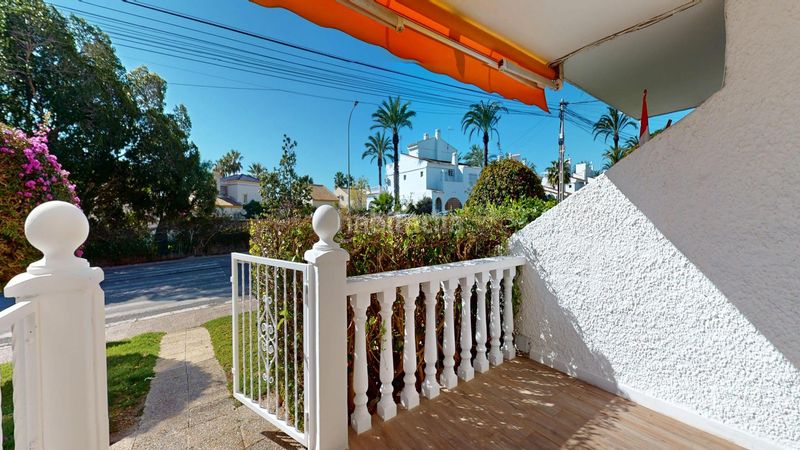 Foto a0c55827-2ea5-4553-9406-bc21deeedb2a. Casa a Villamartín-Las Filipinas Orihuela