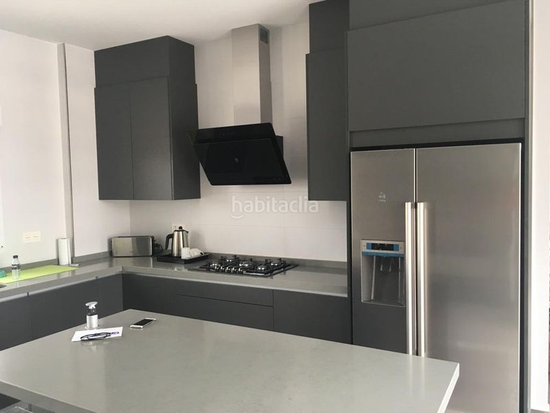 Foto ae62a1cc-c147-4c11-b652-2b957e23cc95. Xalet amb piscina a Pinoso