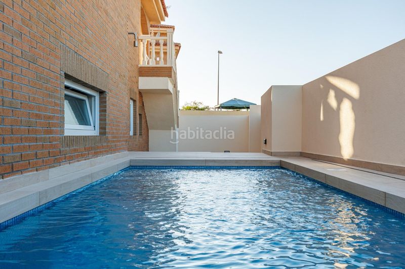 Foto ab45a401-c46a-4674-869f-1b106393f30d. Xalet amb aparcament piscina a Rojales