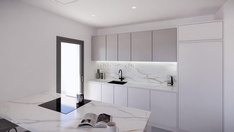 Foto 6be4d9f6-5746-43fd-815a-d278493a574a. Casa aparellada amb aparcament piscina a Benijófar