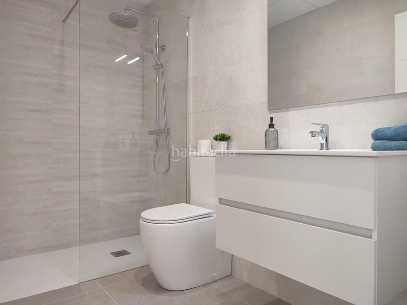 Foto d1cbeca8-8e99-41b8-a260-855ef9e474b4. Casa aparellada amb aparcament piscina a Balsicas Torre - Pacheco