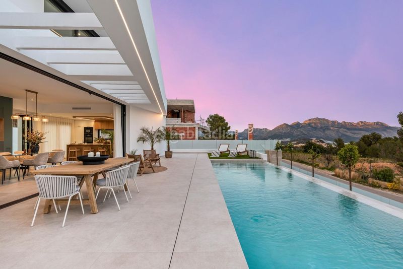 Foto 2f8eb739-1f33-42f9-90f9-059569ac43b0. Xalet amb aparcament piscina a balcón de ponoig - Polop paradis - Polop hills Polop