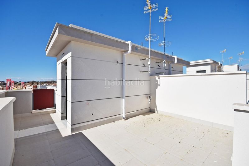 Foto bfaef73a-c4df-44d0-bec5-f9192891790d. Casa pareada modernas villas adosadas con vistas al mar en puerto en Mazarrón