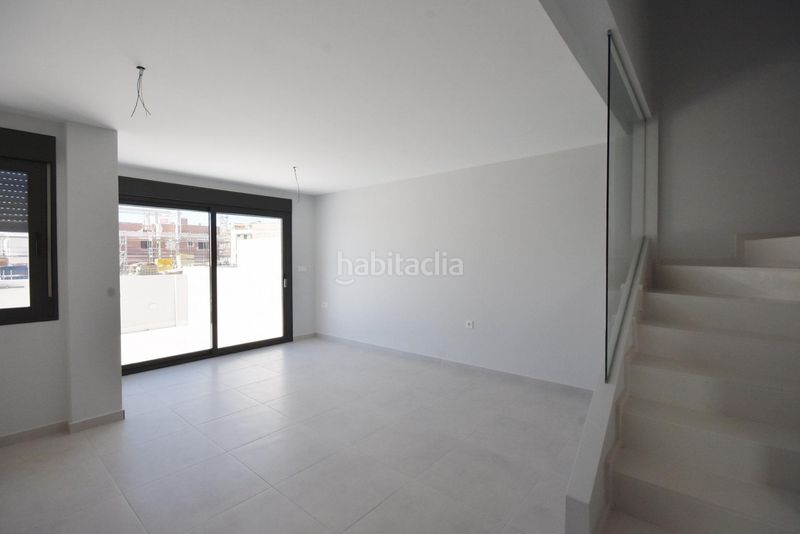 Foto f65bf91e-3acf-4065-ad56-005086342cd3. Casa pareada modernas villas adosadas con vistas al mar en puerto en Mazarrón