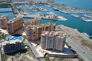 Apartamento en Tomás Maestre. Hermosos apartamentos con vistas al mar en la manga