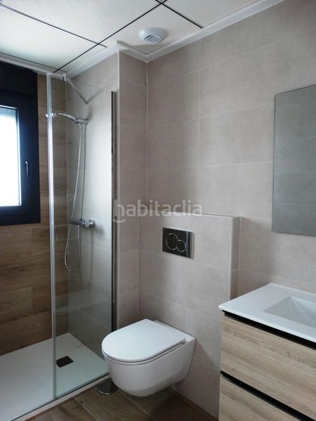 Foto b3fde697-67af-47fc-8f1b-8d15aa890ed8. Casa adossada amb aparcament piscina a Santiago de La Ribera San Javier