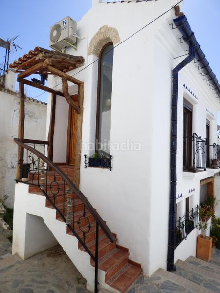 Foto 56e539a7-378c-4186-81ae-3d2b250607ea. Casa amb xemeneia a Canillas de Aceituno