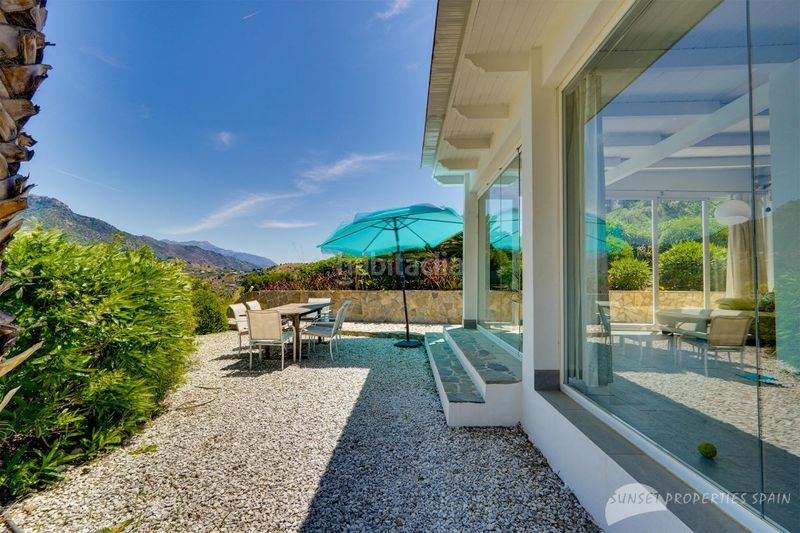 Foto 093b7edf-b462-4c2c-95d8-4a03591a0905. Casa amb xemeneia a Cómpeta