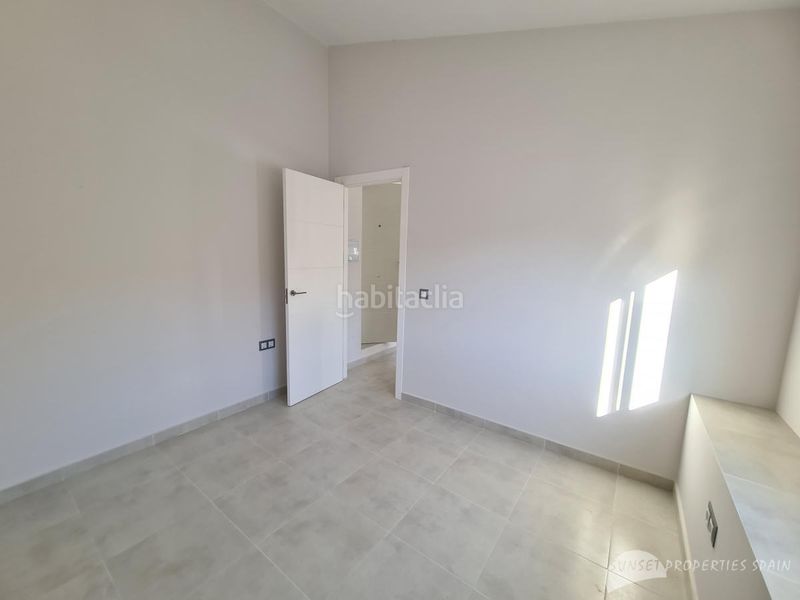 Foto 7aaf9efb-7188-4591-8c9f-ddd7550ffa18. Casa aparellada a Almáchar