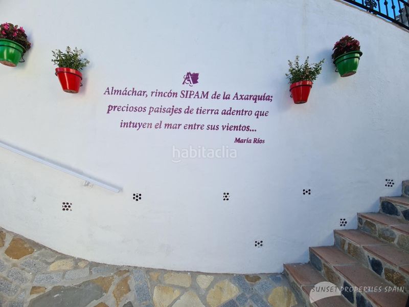 Foto fe2d7887-c527-4366-8e2b-adec4b64e64b. Casa aparellada a Almáchar