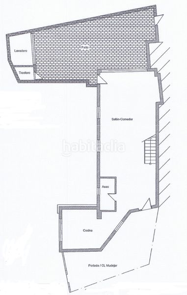 Foto ae39089b-8370-4d54-bcb6-9d8624feea59. Casa aparellada amb xemeneia a Salares