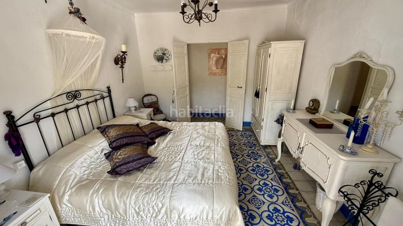 Foto a1742426-0144-4c5a-bd53-881f798d71ae. Casa aparellada amb piscina a Almáchar