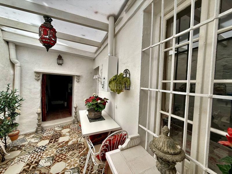 Foto b8384d75-7ef0-4401-9657-e37c13f92118. Casa aparellada amb piscina a Almáchar