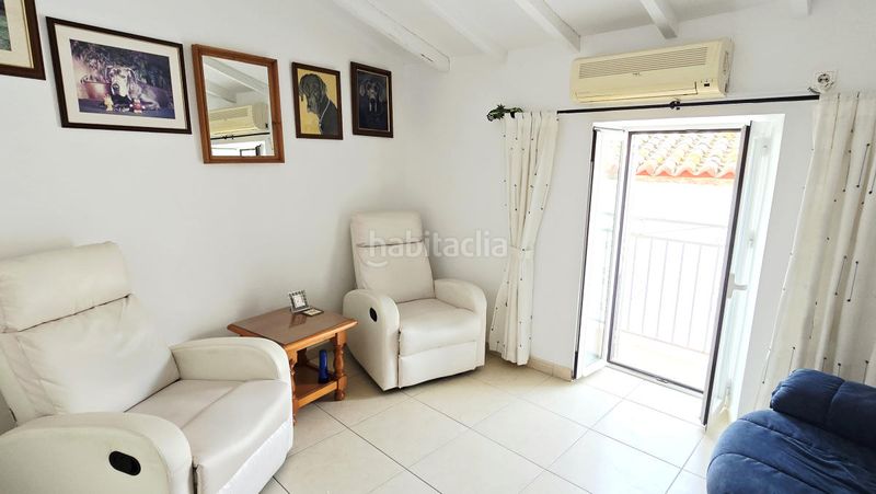 Foto 5d9e7fdd-3087-4be4-9011-c4334af874af. Casa aparellada a Benamargosa