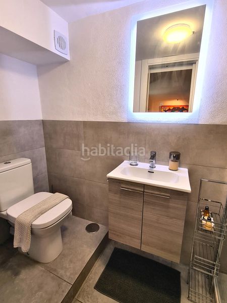 Foto d6cffdc1-2419-4ec2-a5fa-9a47cd285911. Edifici a Cómpeta