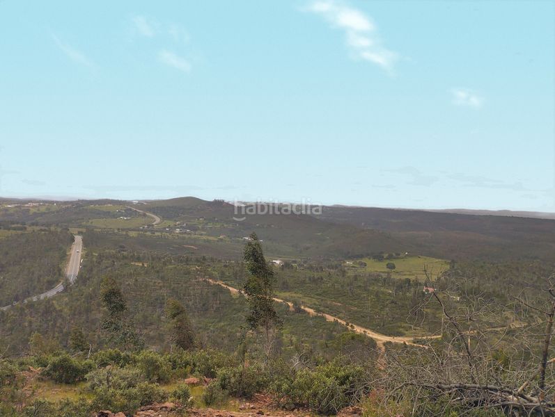Foto 45e0d39e-5504-46cd-9edc-f625387a7ac6. Masia amb xemeneia a Campillo (El)