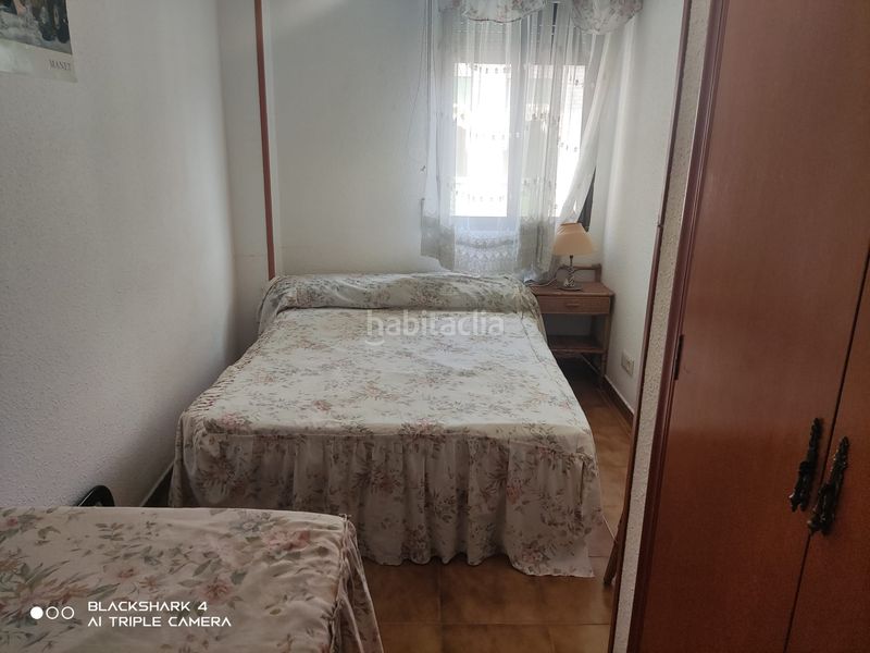 Foto 0fc2a81f-f76d-4060-9f0a-6a896b828dde. Casa adossada amb xemeneia calefacció aparcament a Oropesa del Mar