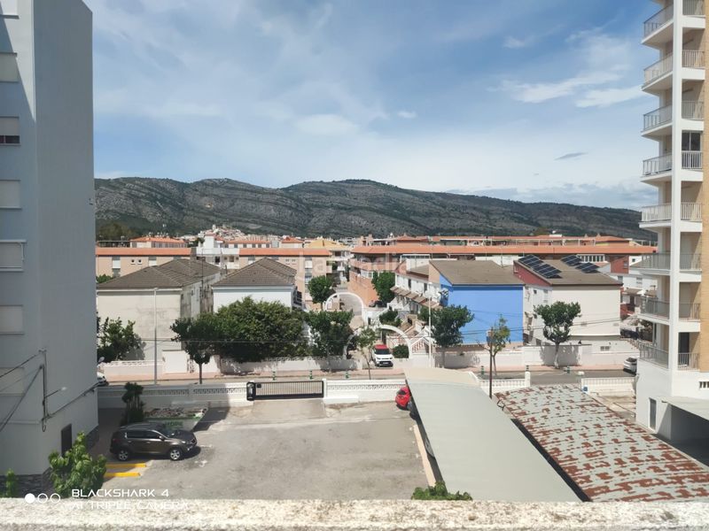 Foto ab4aed04-c3f4-4eb5-9006-7980e9fbdc71. Casa adossada amb xemeneia calefacció aparcament a Oropesa del Mar