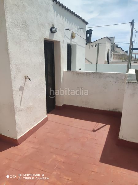 Foto ae5a2bcc-1e1a-4393-94ad-6d36072084cf. Casa adossada amb xemeneia calefacció aparcament a Oropesa del Mar