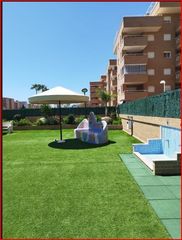 Apartament a Avenida central 30. Apartamento 2 dormitorios con piscina garage y trastero