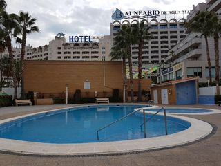 Apartament  Carrer l'antina 6. Apartamento 1ª línea de mar magic world, 2 dormitorios muy coque