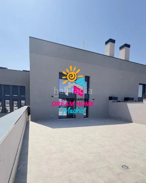 Foto 6601cdff-c8c4-4434-a4d0-fb5e616e1b50. Pis amb piscina a Villaverde Alto Madrid