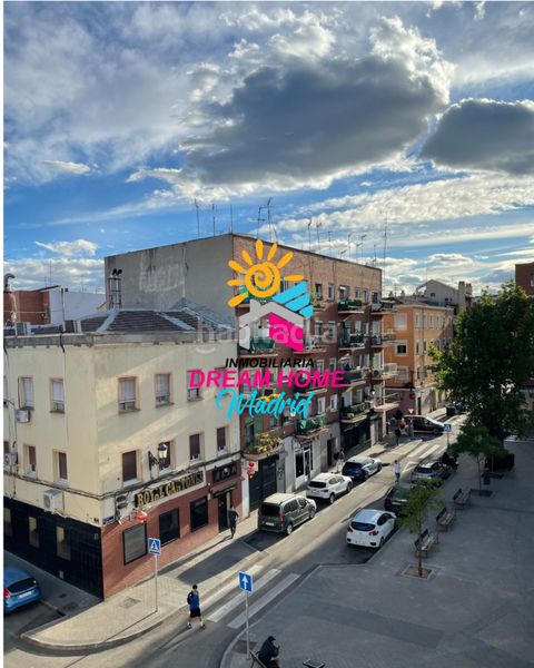 Foto f3bd73d0-5bb3-4806-8c2b-bfda348a5e6c. Pis a Almendrales Madrid