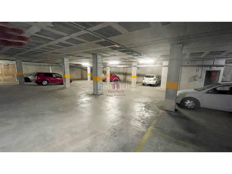 Foto c8899974-023e-4964-ab0a-60c346cfb19e. Parking coche parking en venta en Segle XX Terrassa