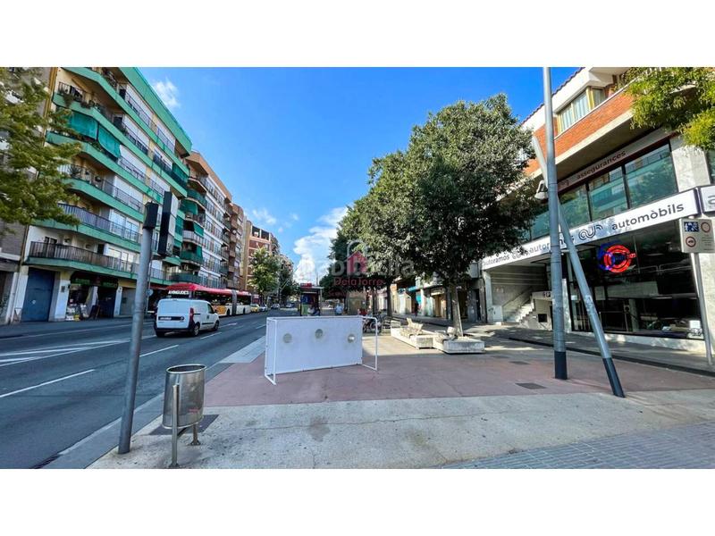 Foto 73a277d9-d87e-4029-a024-17d9b40741c8. Piso  seminuevo en venta tocando avda. de barcelona de 35m construidos. en Terrassa