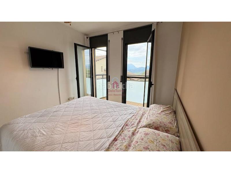 Foto b4a14e5f-b468-49ca-9d8b-792e3faabc67. Piso  en venta en el centre del poble d, con salida a dos balcones y vistas espectaculares. en Ullastrell